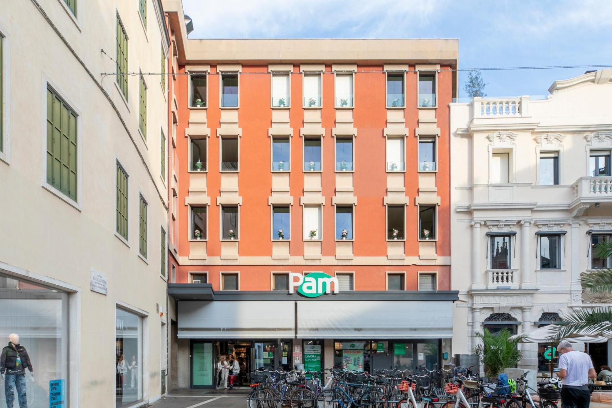 Erïk Langer Pedrocchi Suites Padua Exterior foto