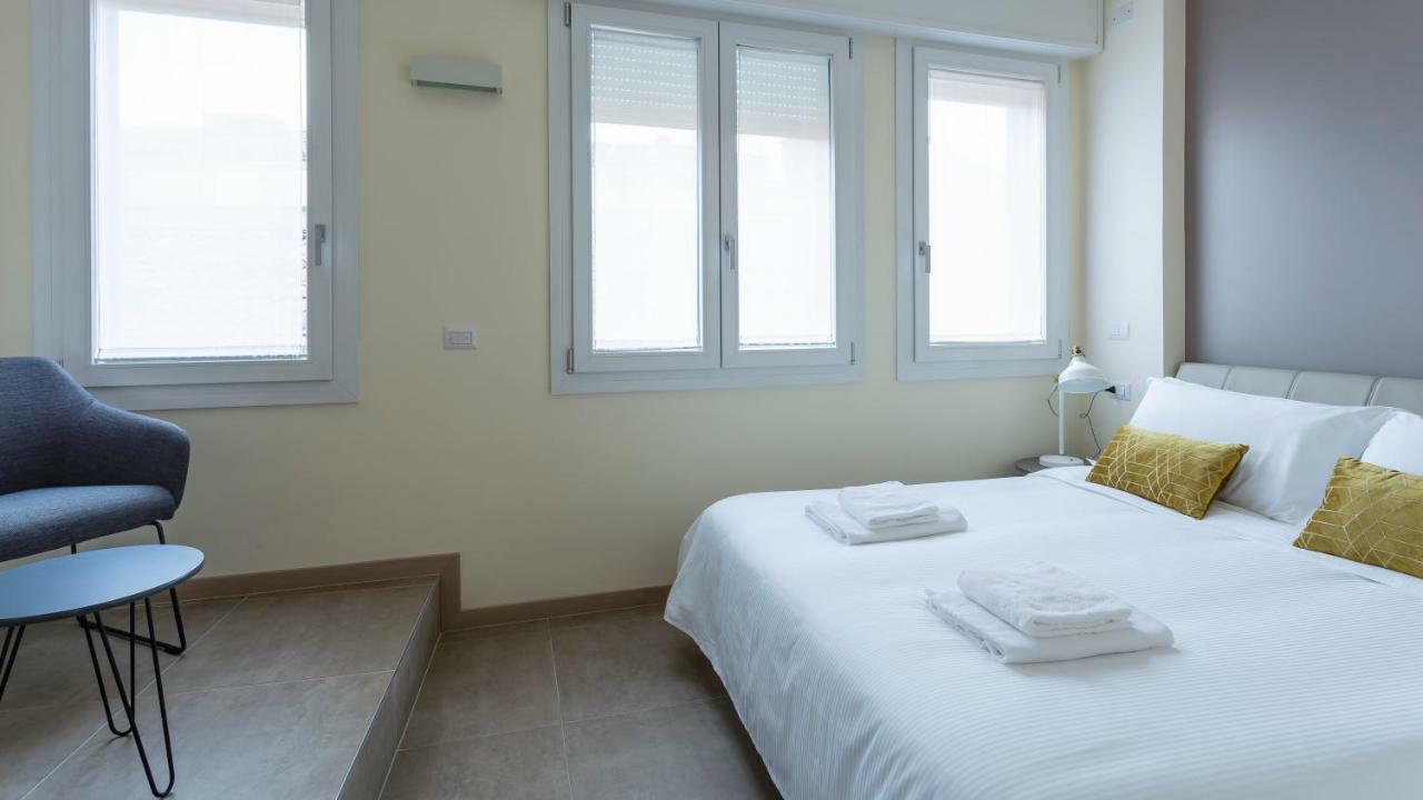 Erïk Langer Pedrocchi Suites Padua Exterior foto